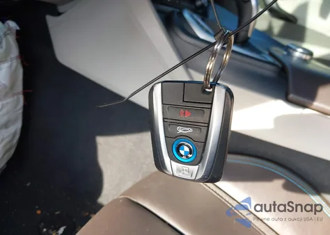 2016 BMW I8 z USA, uszkodzony, nr VIN WBY2Z2C57GV675227